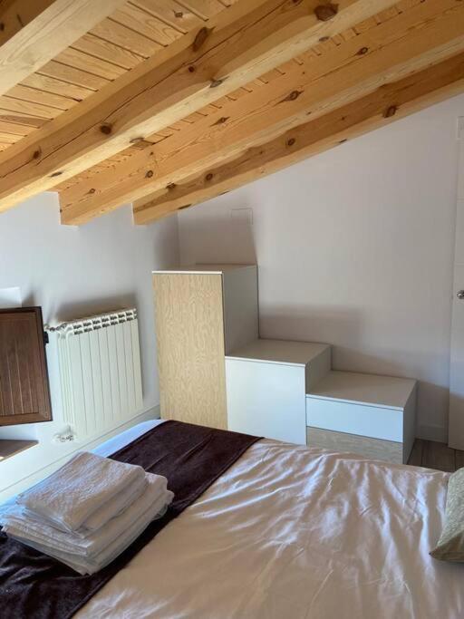 Apartamentos Rurales La Plaza 2 دورويلو دي لا سييرا المظهر الخارجي الصورة
