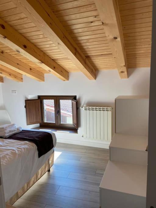 Apartamentos Rurales La Plaza 2 دورويلو دي لا سييرا المظهر الخارجي الصورة
